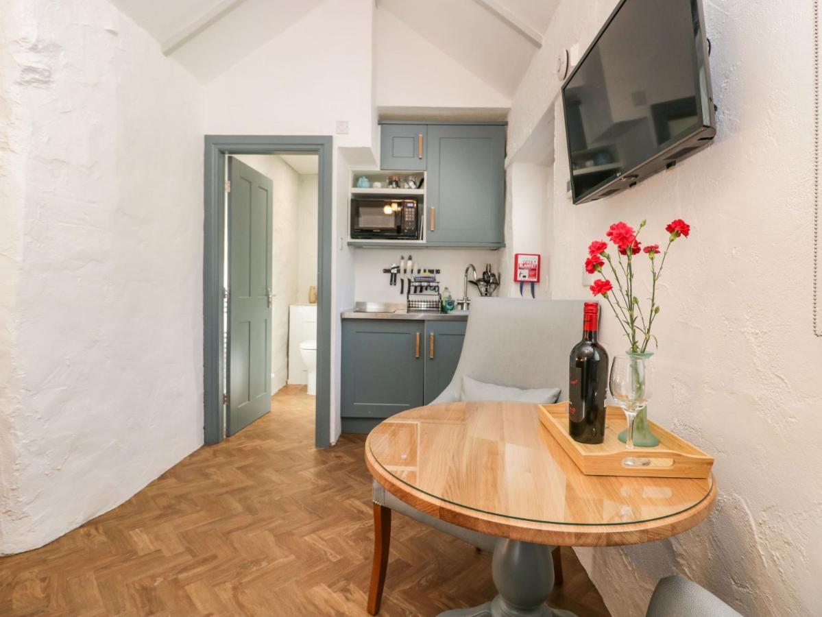Ees Wyke Holiday home